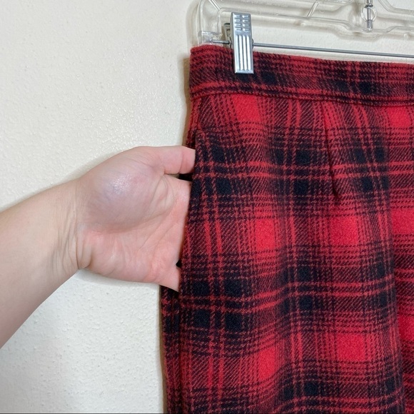 Vintage Woolrich Skirt Checkered Red Black Fringe - Picture 3 of 6